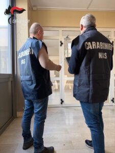 Vercelli, numerosi controlli dei carabinieri del Nas in città e provincia NAS CARABINIERI